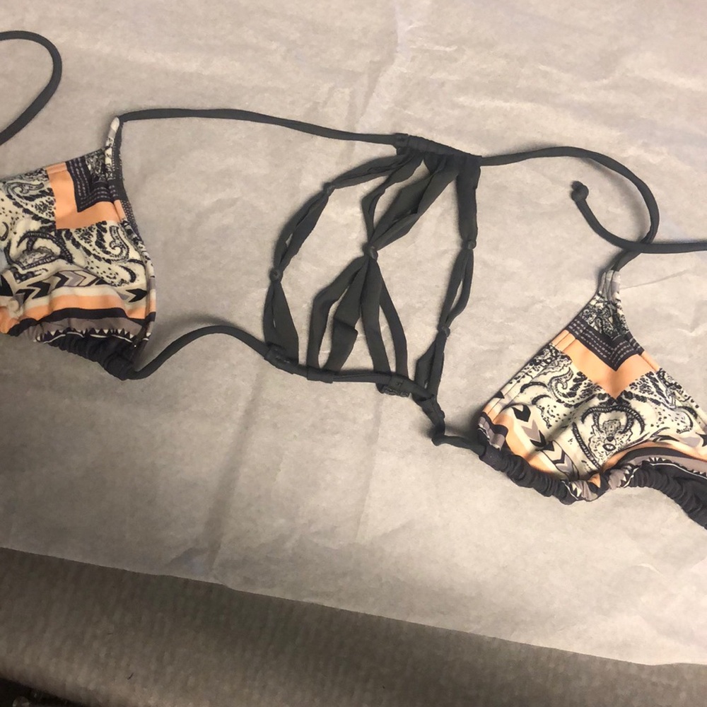 Small bikini top